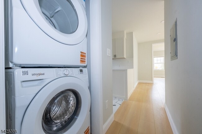 Building Photo - 59 Watchung Ave