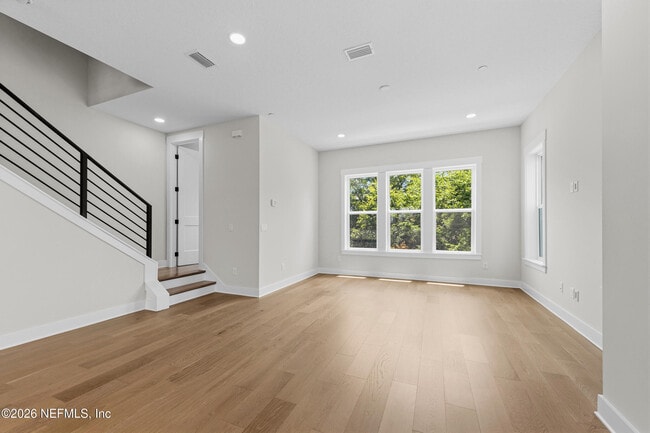 Building Photo - 2054 Prudential Dr