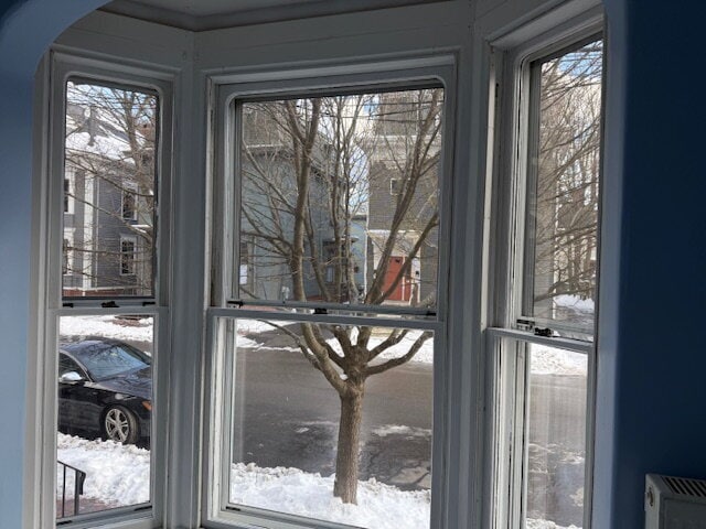 Building Photo - Beautiful First-Floor Condo in Portland’s West End