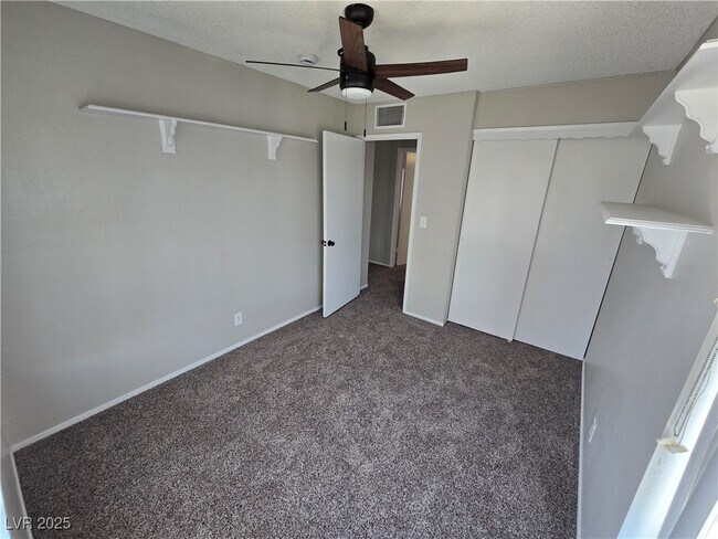 Building Photo - 7550 Silver Leaf Way