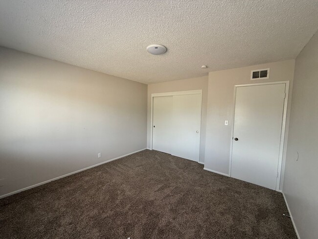 Building Photo - Single Story Home in Tanglewood with Easy ...