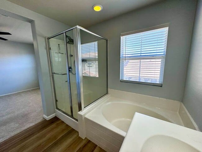 Building Photo - Upgraded 3 bedroom Willow Haven Condo available for LEASE in Murrieta!