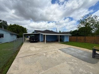 Building Photo - 307 Campbell Ave