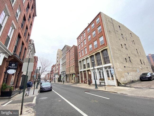 Building Photo - 37 N 3rd St