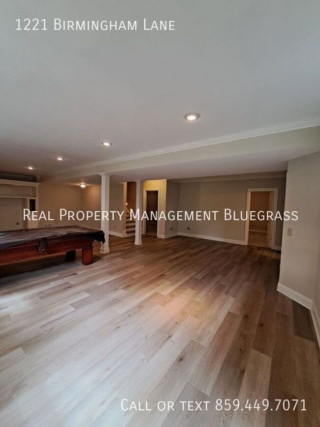 Building Photo - 1221 Birmingham Ln