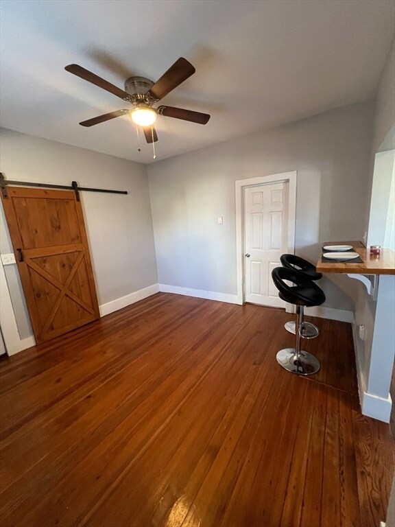 Building Photo - 15 Bowers St