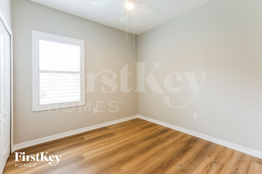 Building Photo - 11438 Fort Lauderdale Pl