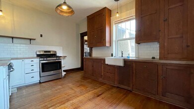 Building Photo - Great Home in Greeley