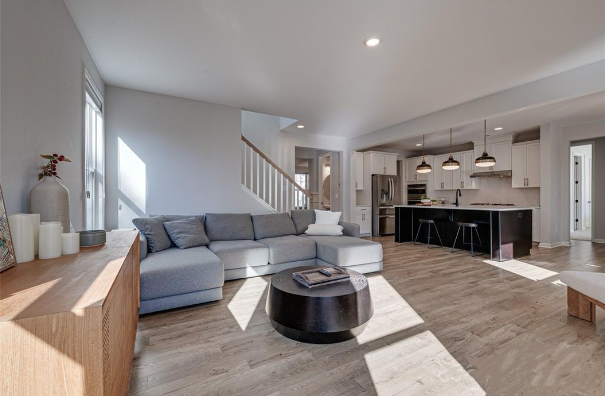 Building Photo - 15606 Walnut Hill Dr