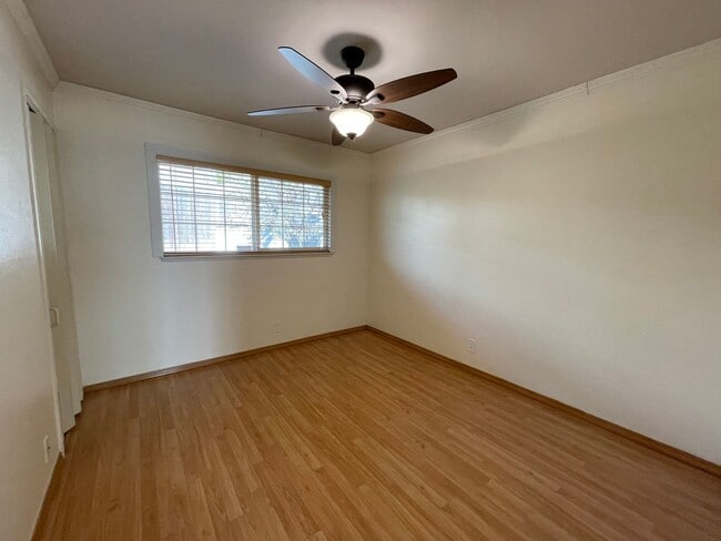 Building Photo - Nor Cal Realty, Inc - 3 bedroom 2 bath house with 2 car garage.