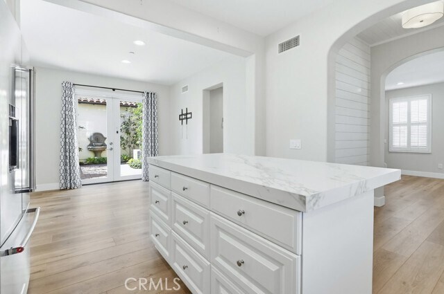 Building Photo - 57 Arborside