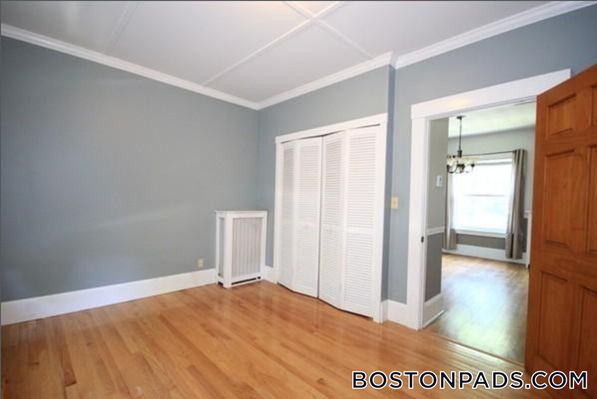 Building Photo - 50 Chestnut St