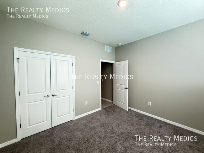 Building Photo - 8053 Penrose Pl