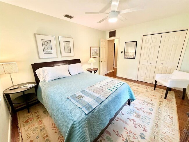 Building Photo - 4908 27th Ave S