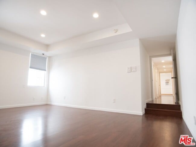 Building Photo - 1655 Selby Ave