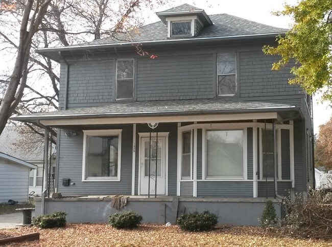 Primary Photo - 1325 N D St