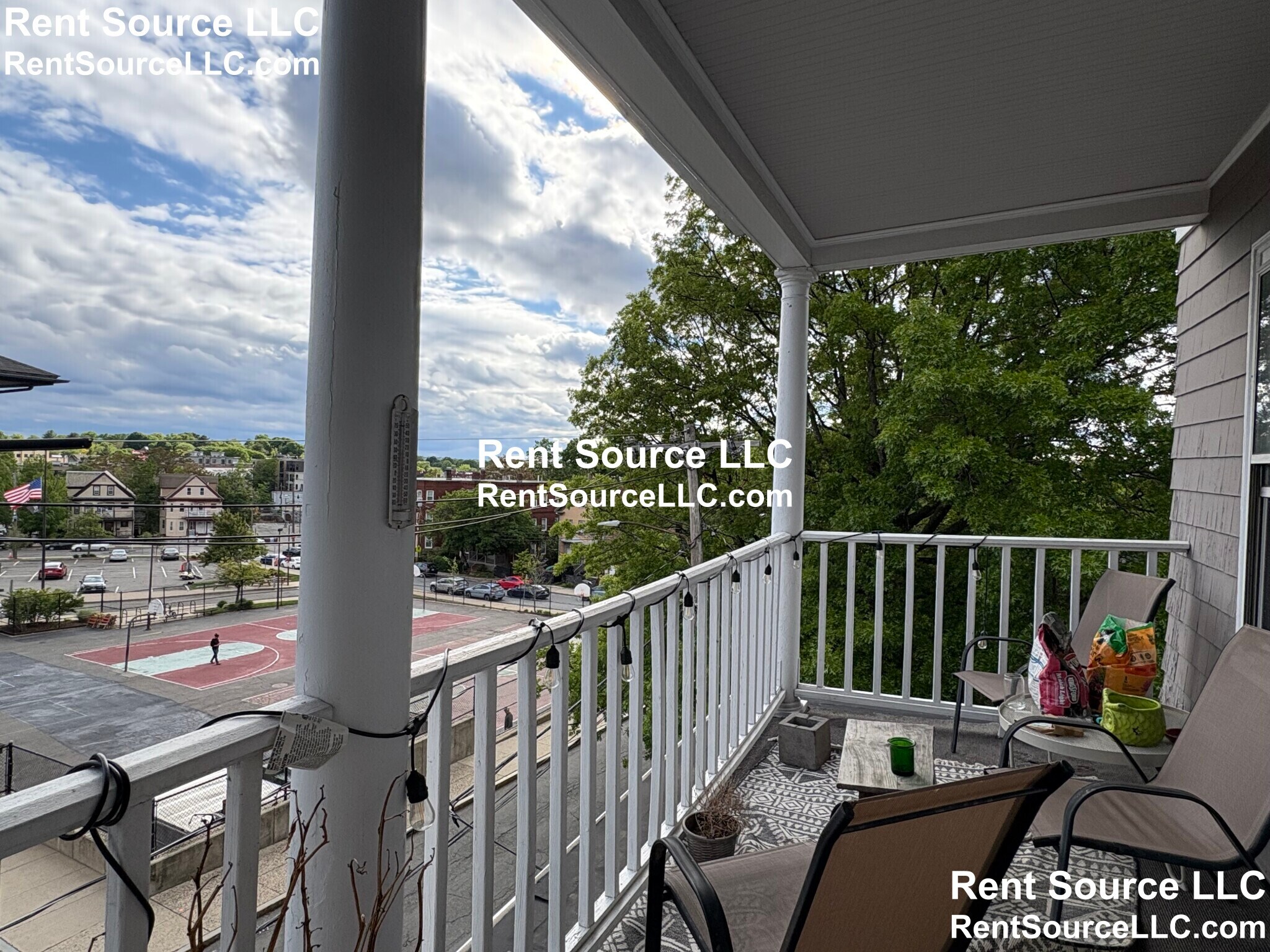 Building Photo - 19-21 Sartwell Ave. Unit 3