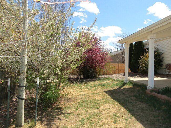 Building Photo - 5671 Ansel Dr