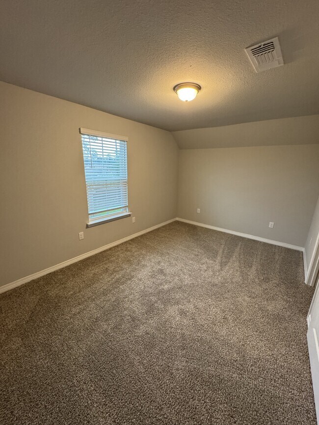 Building Photo - 14157 Sanctuary Trails Dr