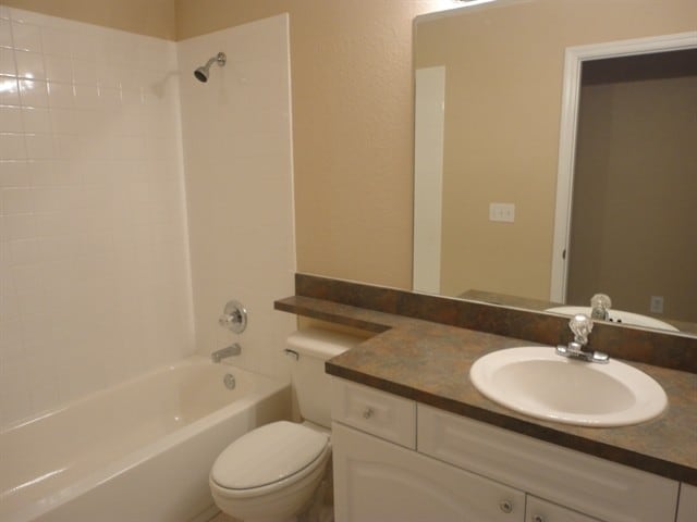 Building Photo - 5817 Mohr Loop