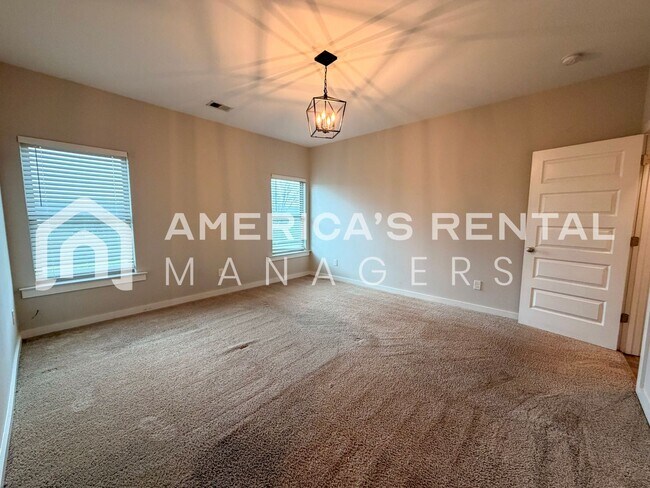 Building Photo - $400 OFF Move-in Special! Home for Rent in Eastaboga, AL! Sign a 13-month lease by 3/31/2026 and ...