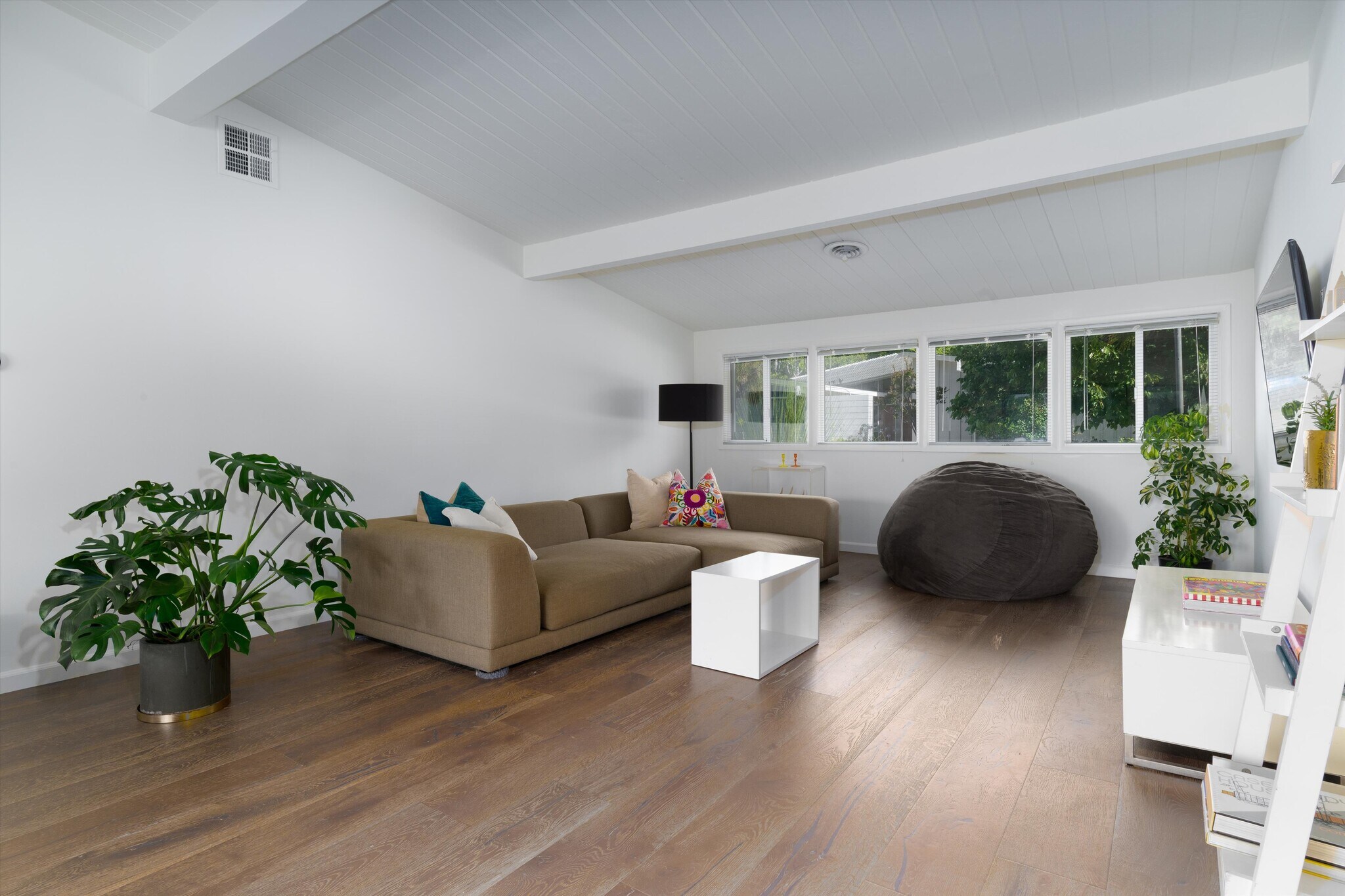 Building Photo - 15355 Stonewood Ter