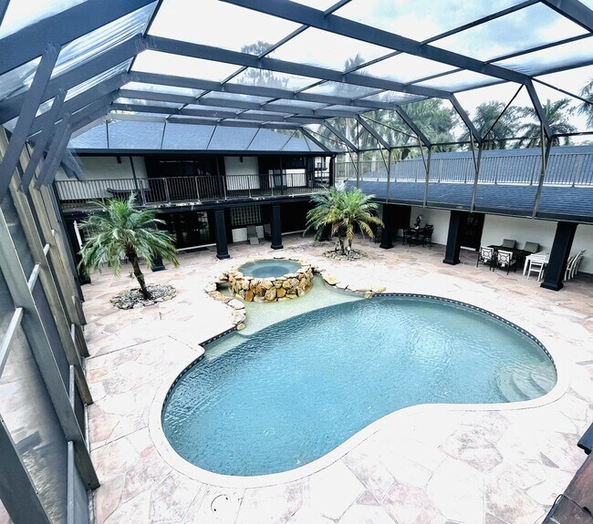 Building Photo - 6186 Duckweed Rd