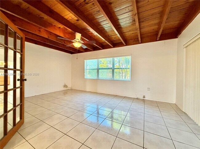 Building Photo - 12111 SW 107th St