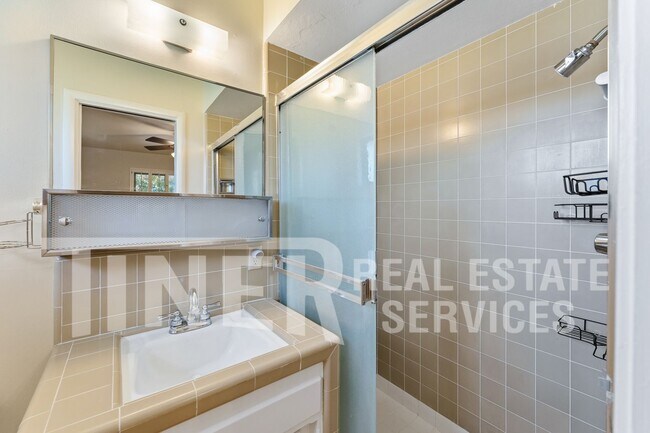 Building Photo - 7304 Idle Wild Way