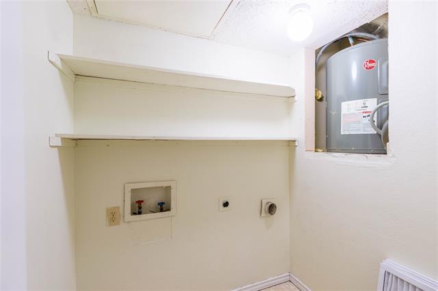 Building Photo - 5840 Spring Valley Rd