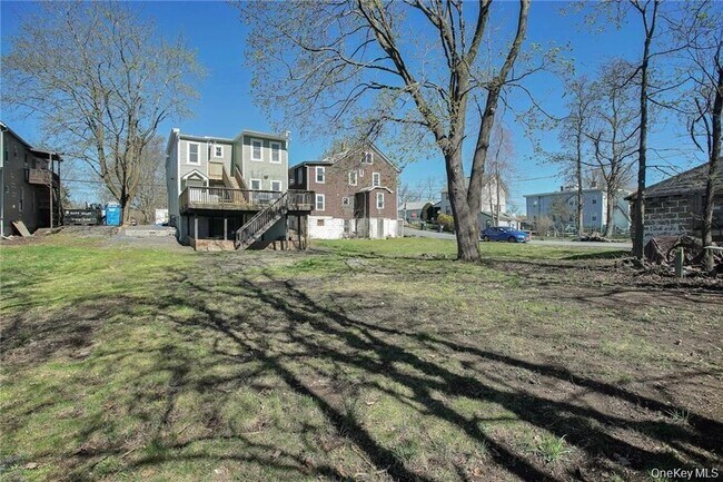 Building Photo - 304 Tower Ave