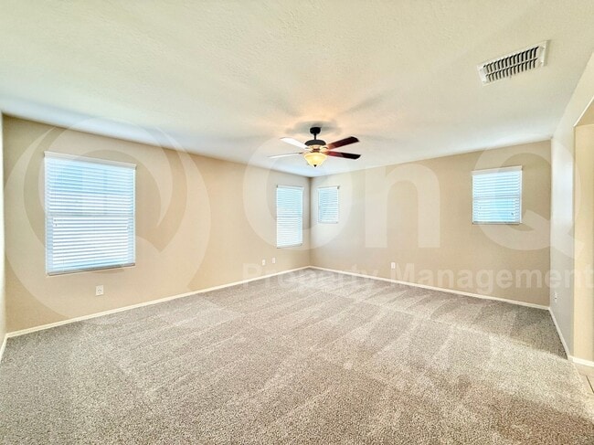 Building Photo - 1147 S Sawyer
