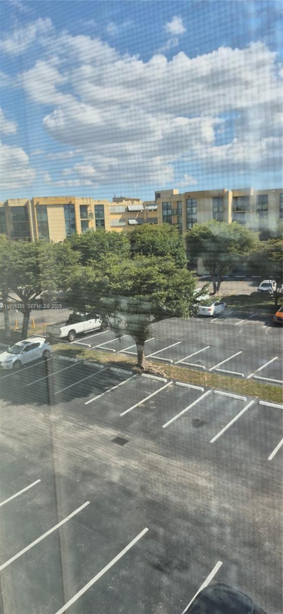 Building Photo - 2075 SW 122nd Ave