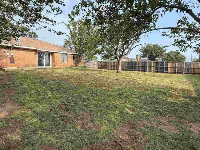 Building Photo - 5307 Hooper Dr
