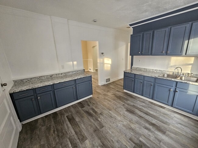 Building Photo - 3788 W 34th St