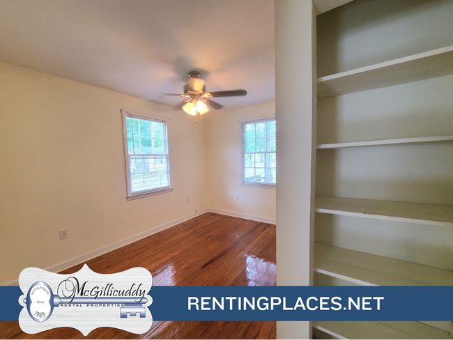 Building Photo - 1209 Holden St