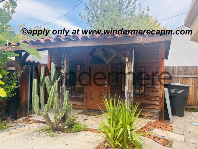 Building Photo - Charming, Bright & Clean 2-Story Home with Dual Balconies on 37th St!