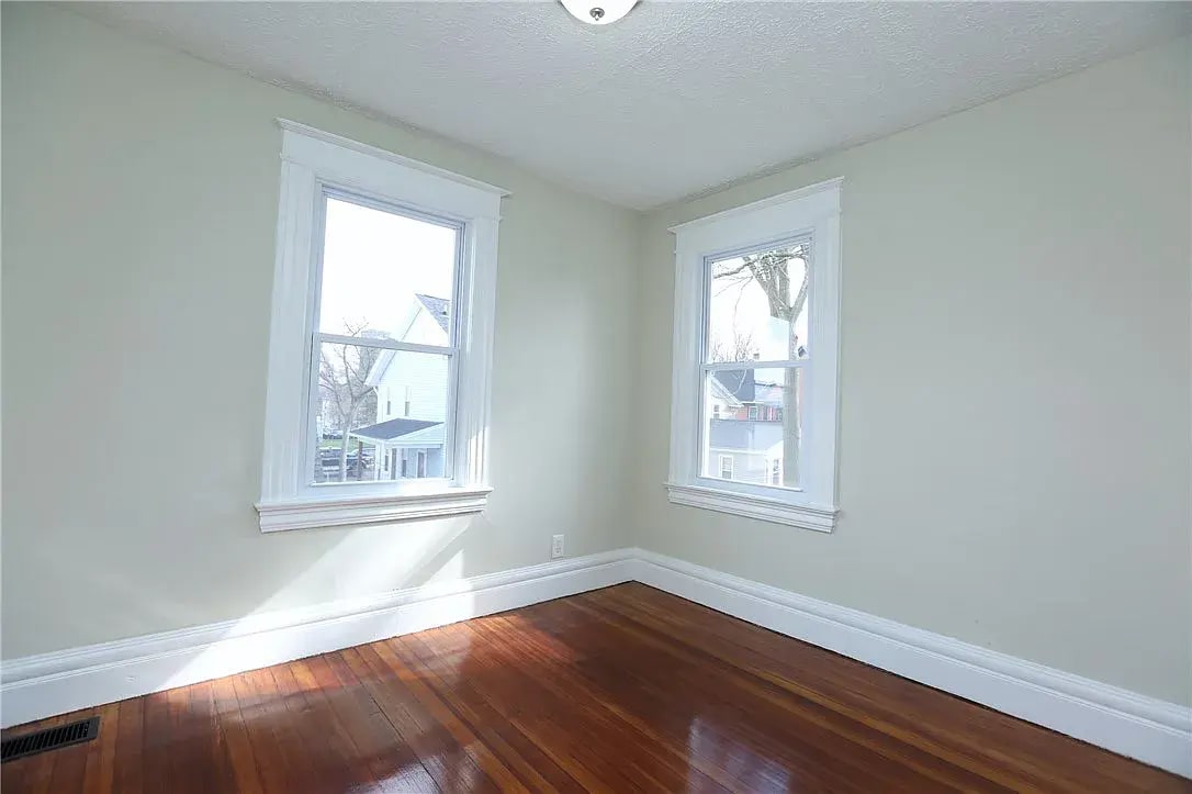 Building Photo - 1 Stebbins St