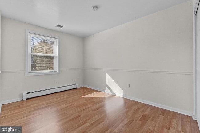 Building Photo - 12814 Epping Terrace