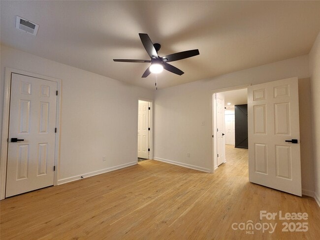 Building Photo - 8637 Crows Nest Ln