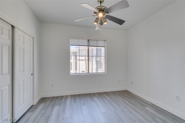 Building Photo - 7151 S Durango Dr