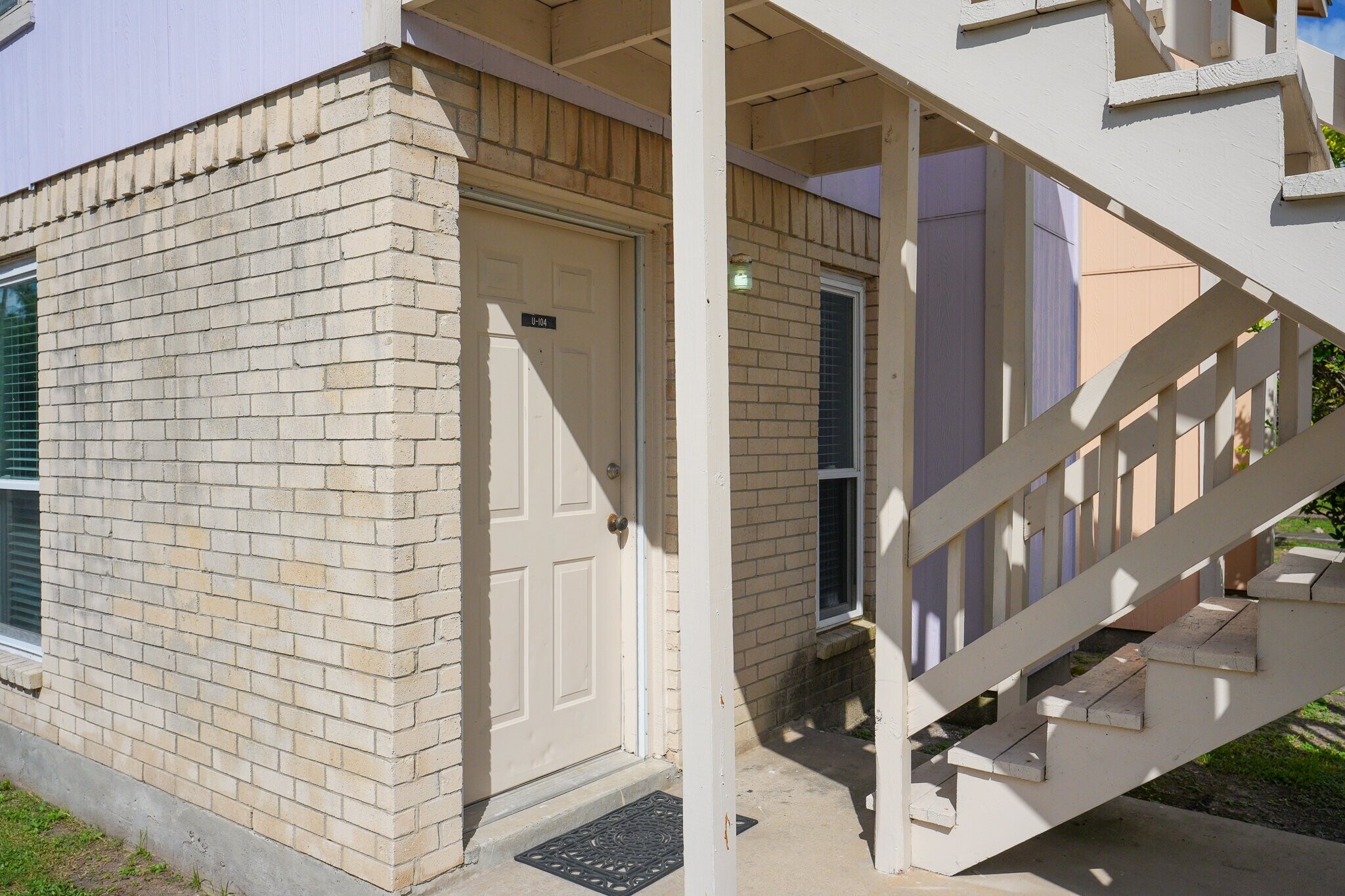 Building Photo - 6702 Everhart