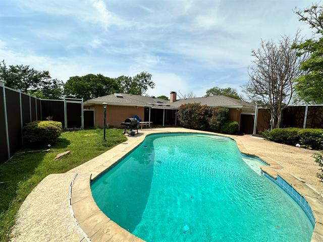 Building Photo - 502 Spring Willow Dr