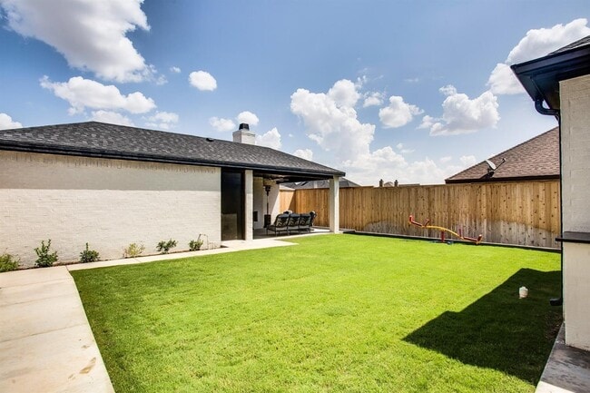 Building Photo - 3812 138th St