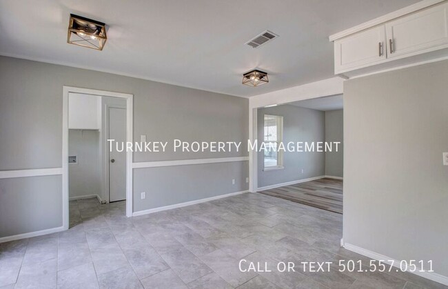 Building Photo - 91 White Oak Ln