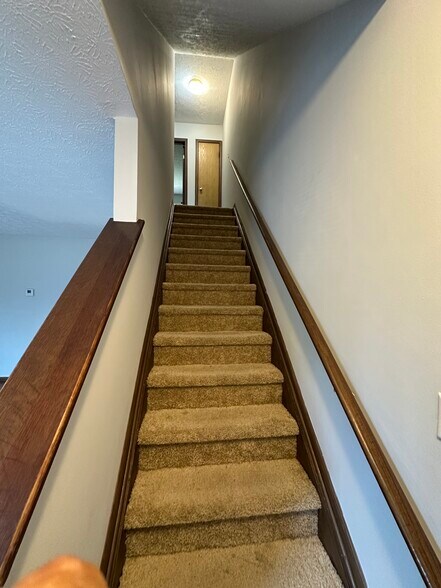 Building Photo - 6449 Brookedge Ct