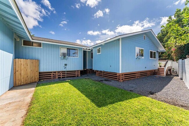 Building Photo - Great Kihei Location, close to Kalama And Cove Park, Surf, Beach