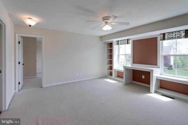 Building Photo - 12760 Manor Hall Ct