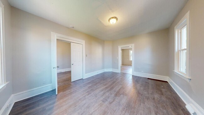 Building Photo - 4217 Hyde Ave