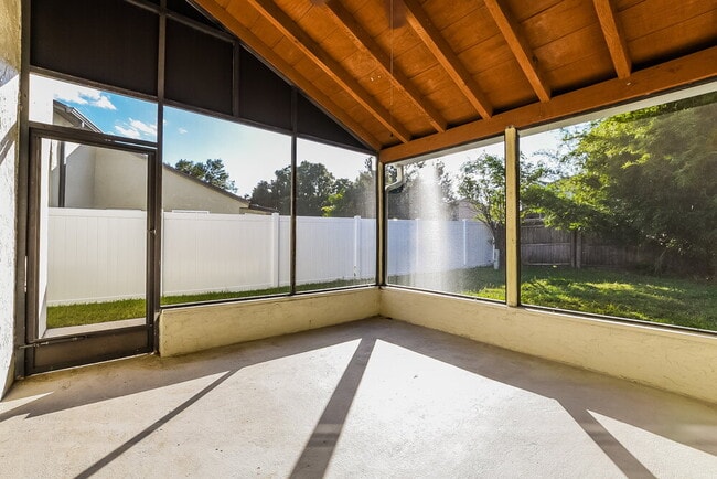 Building Photo - 1027 Covington St